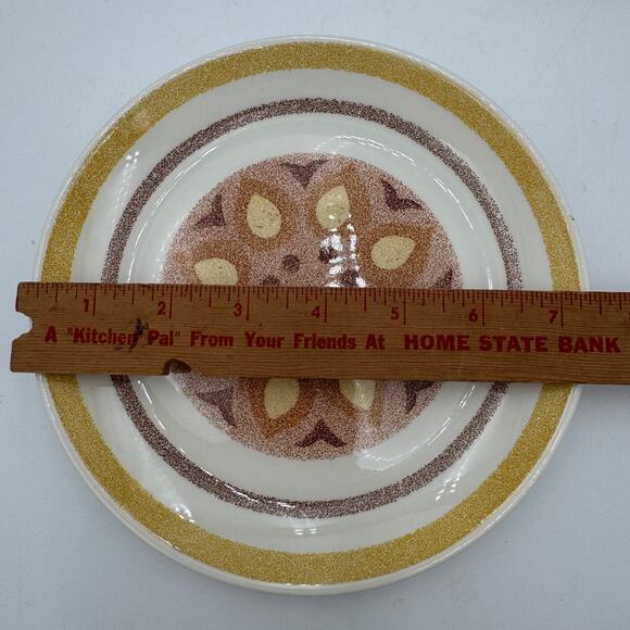 Vintage "Yellow Star" Salad Plates by Taylor Smith Taylor (TST) 7.25 inch Set/4 - Picture 5 of 10